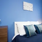 Apartment Blue Royal Downtown 2 Rooms, Balcony